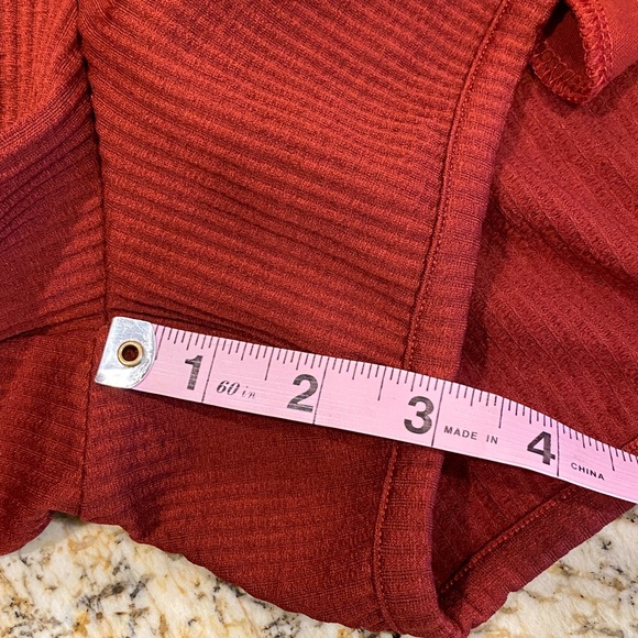 UNDER ARMOUR Journey Ribbed Shorts - Picture 12 of 14